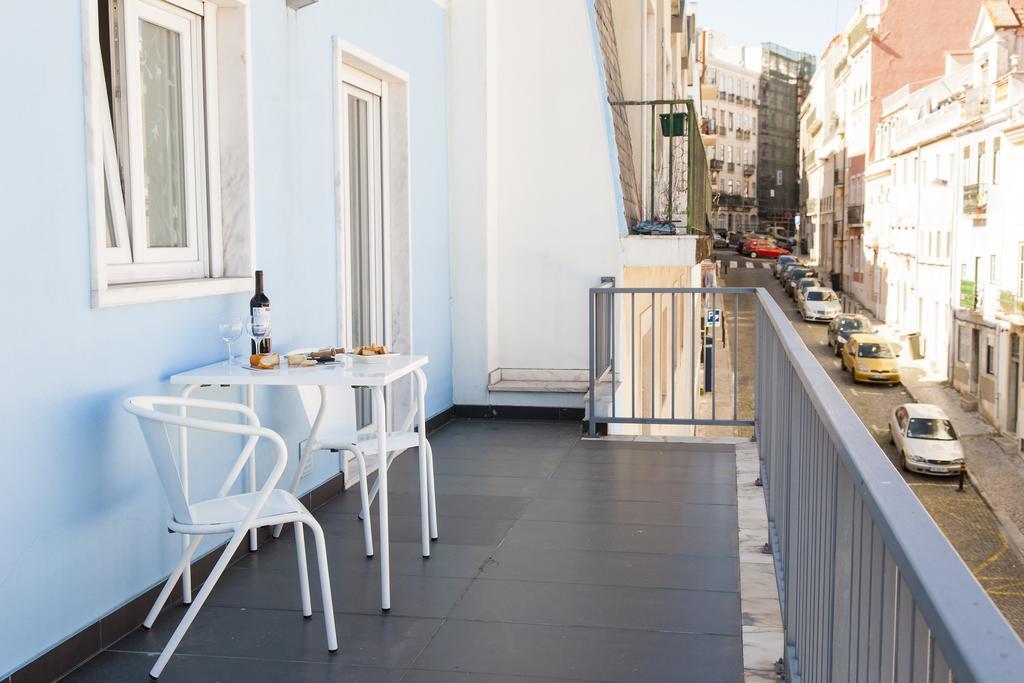 Joivy Joyful 2br With Terrace Nearby Sao Bento Palace Apartment Lisbon