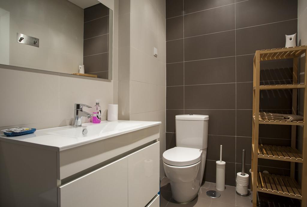 Joivy Joyful 2br With Terrace Nearby Sao Bento Palace * Lisbon